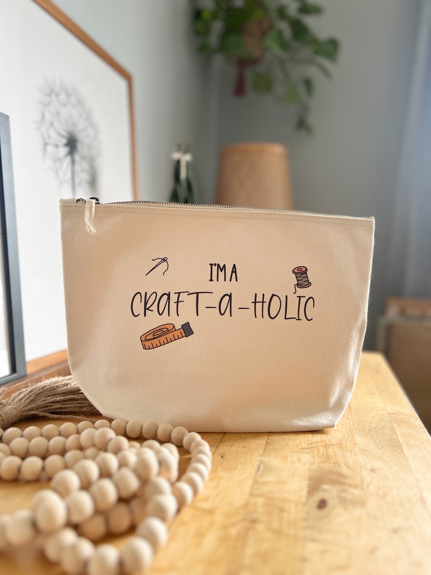 “I’m A Craft-o-holic” Zip Bag