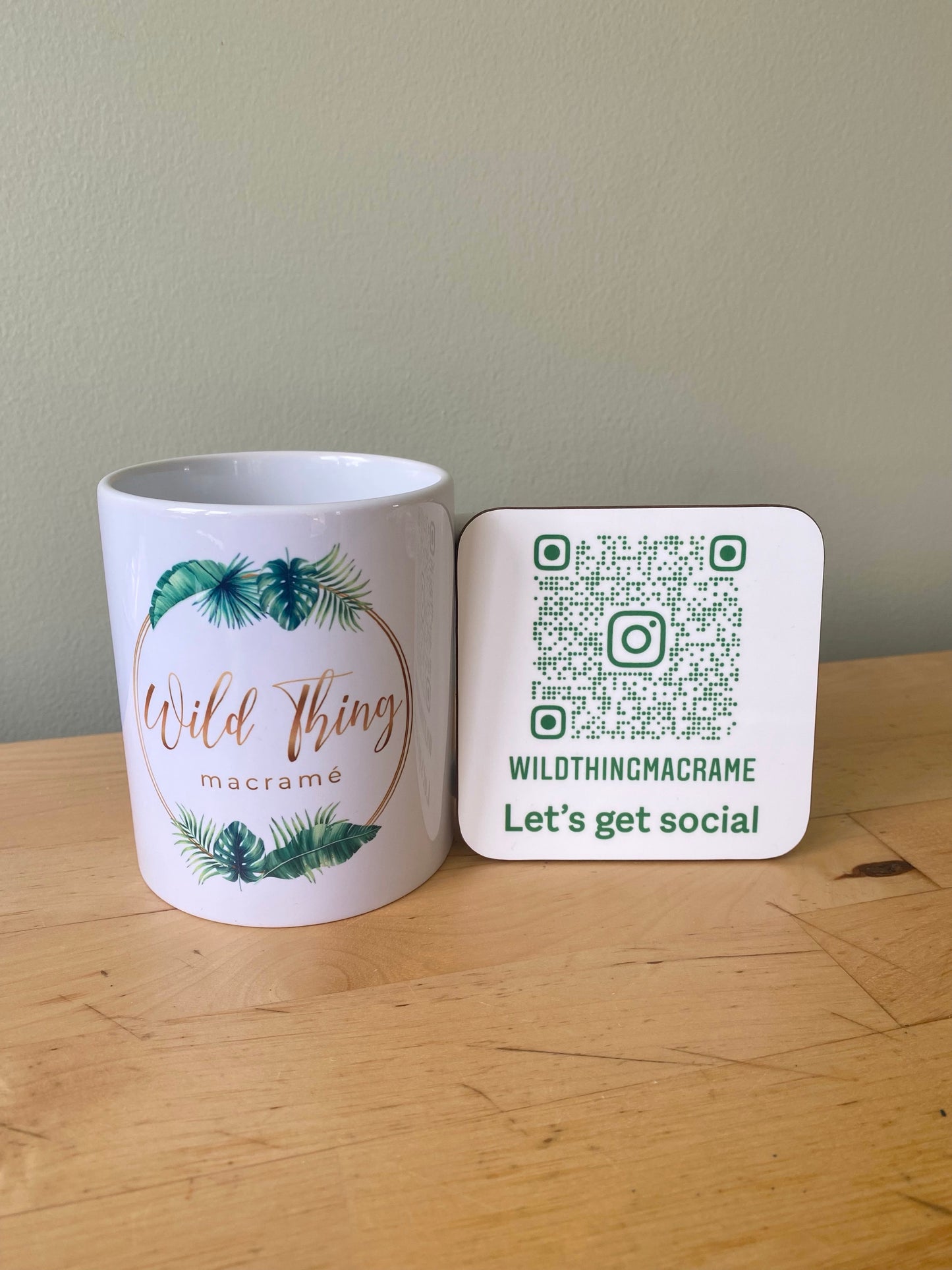 QR Coaster “Let’s get social”